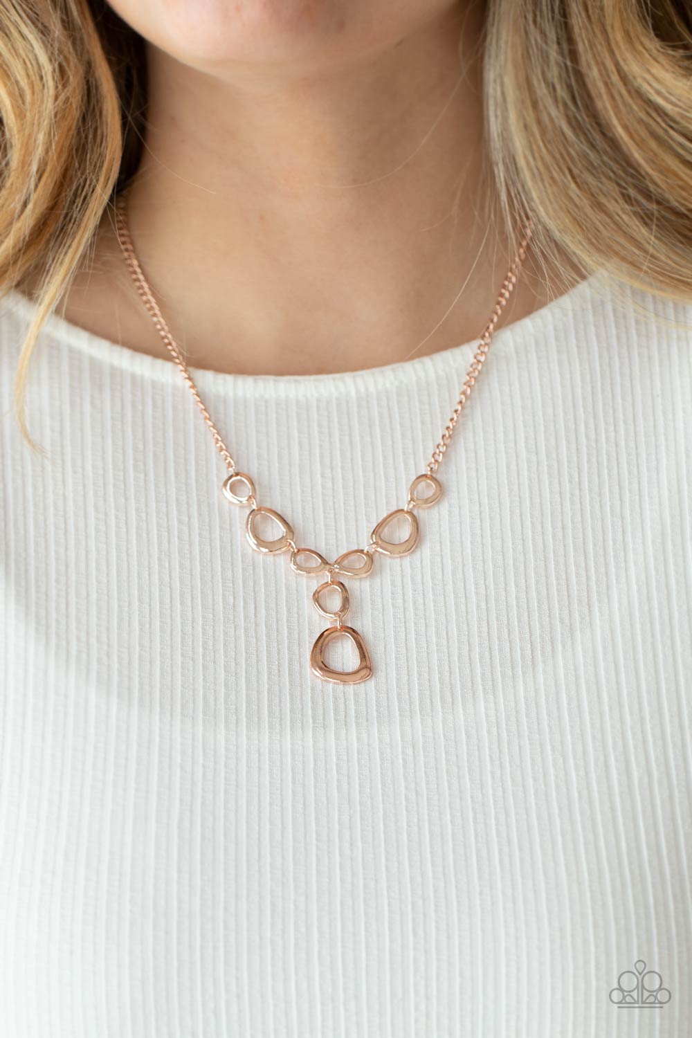 So Mod Rose Gold Necklace