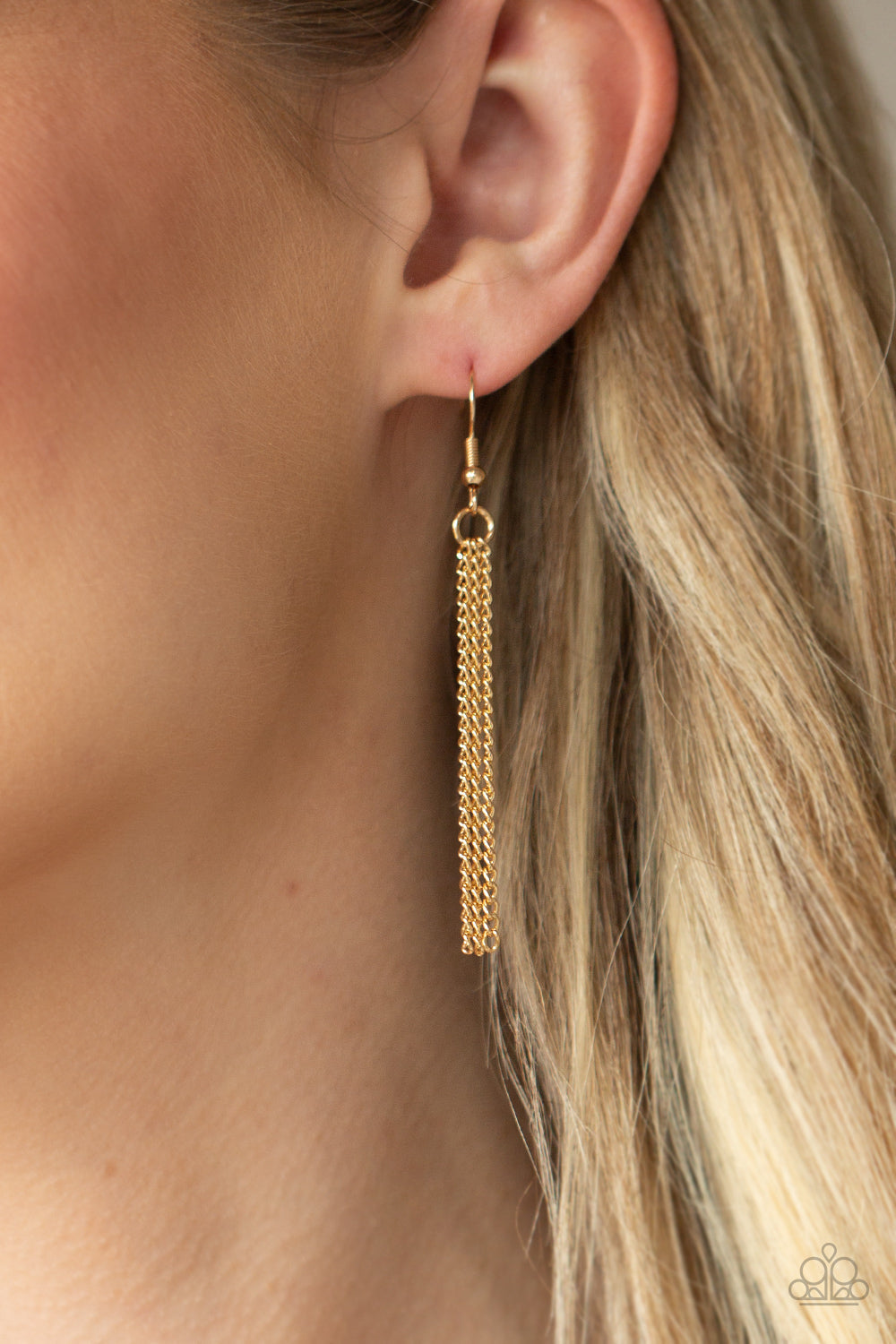 Glamorous Glaring Gold Necklace