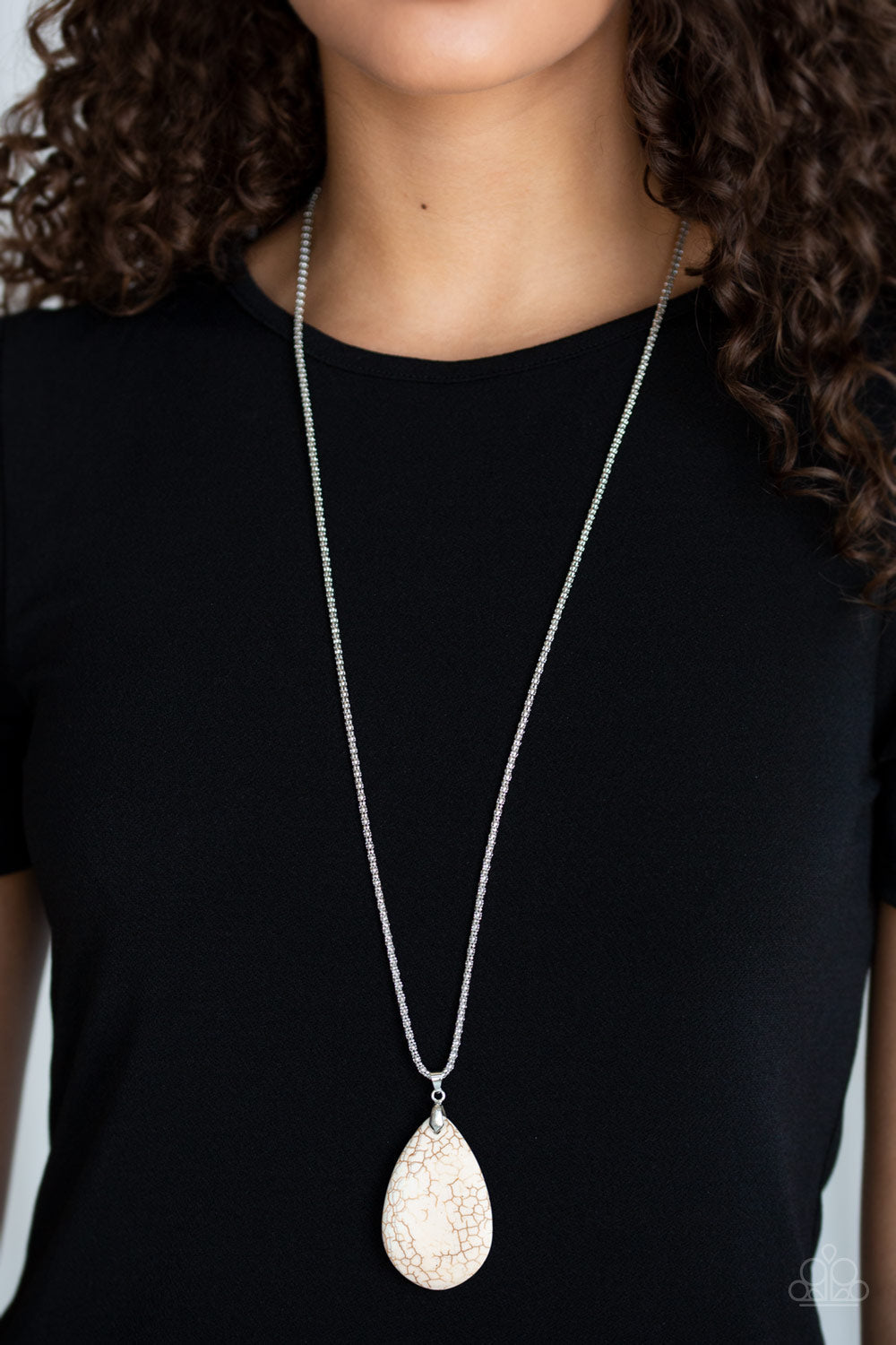 Sedona Sandstone White Necklace
