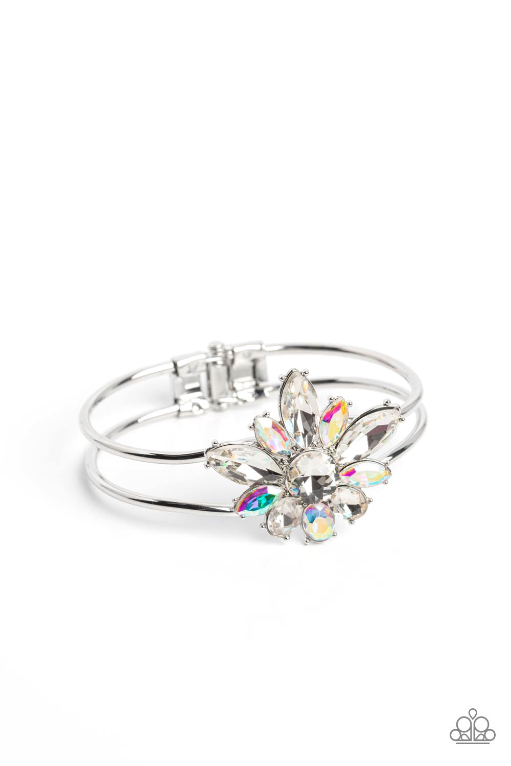 Chic Corsage White Bracelet (Hinge)
