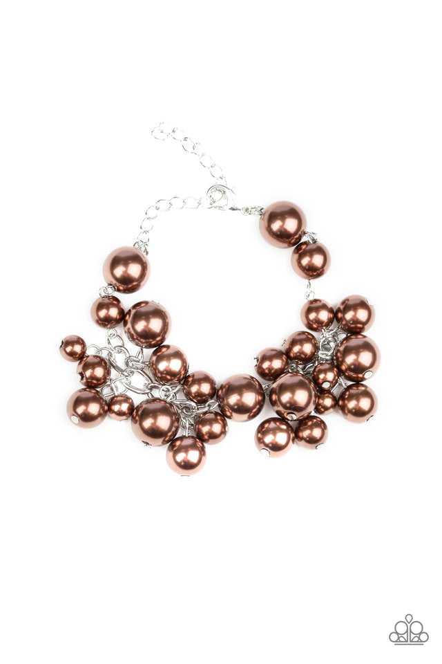 Girls in Pearls Brown Bracelet (Clasp)