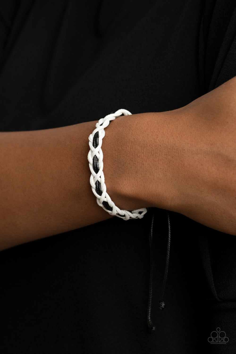 Wanderlust Vibes Urban White Bracelet (Pull Cord)