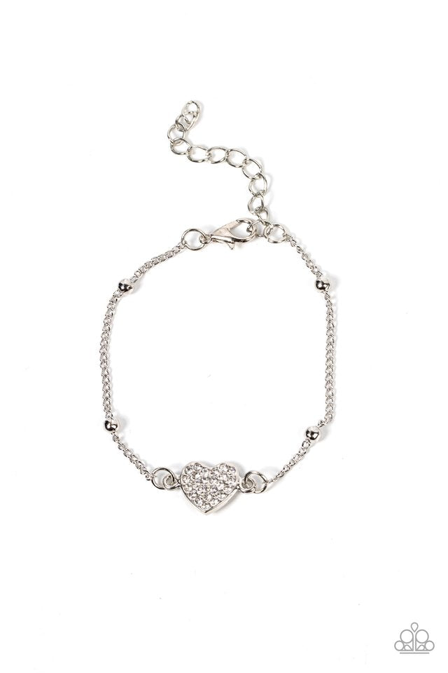 Heartachingly Adorable White Bracelet (Clasp)