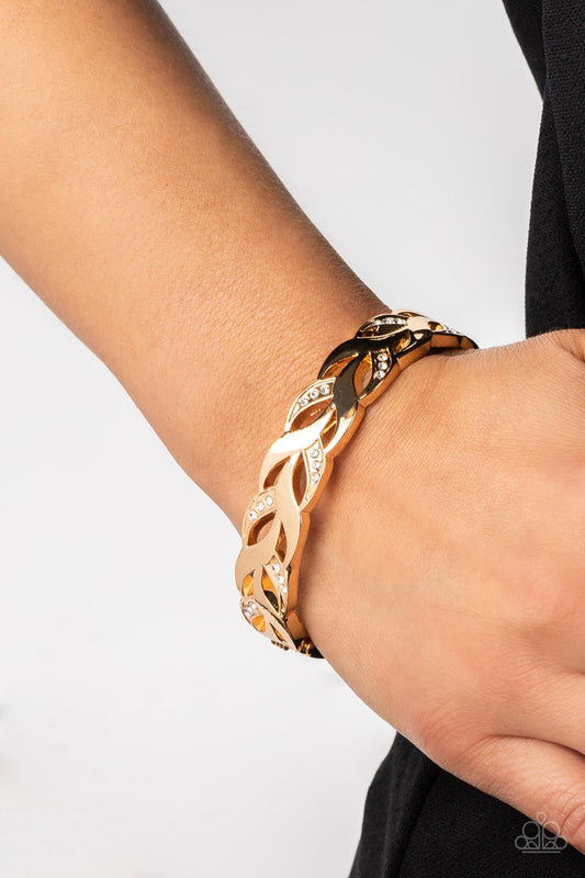 Crossing Over Rose Gold Bracelet (Hinge)