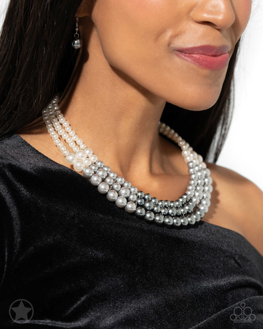 Lady In Waiting White Nexklace