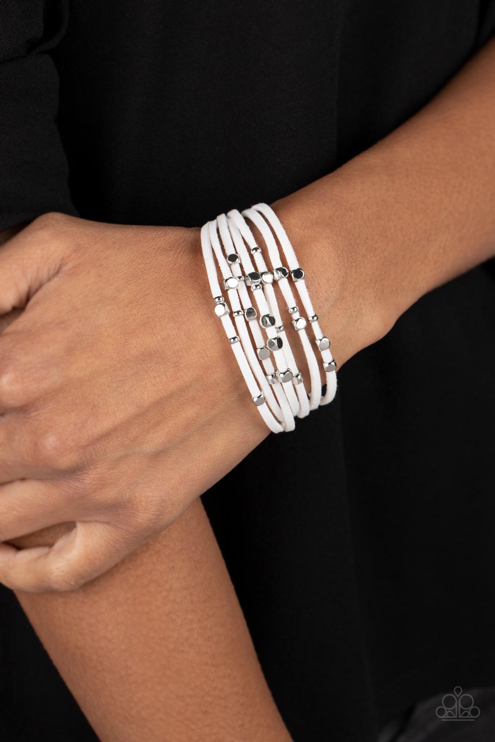 Clustered Constellations White Urban Bracelet (Magnetic)
