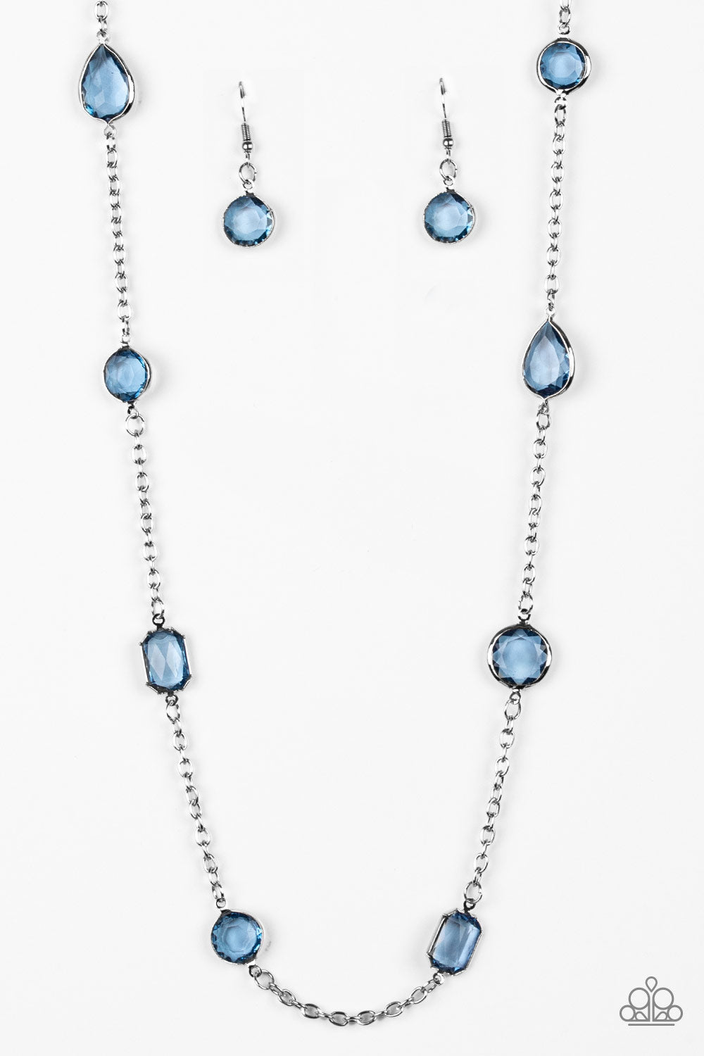 Glassy Glamorous Blue Necklace