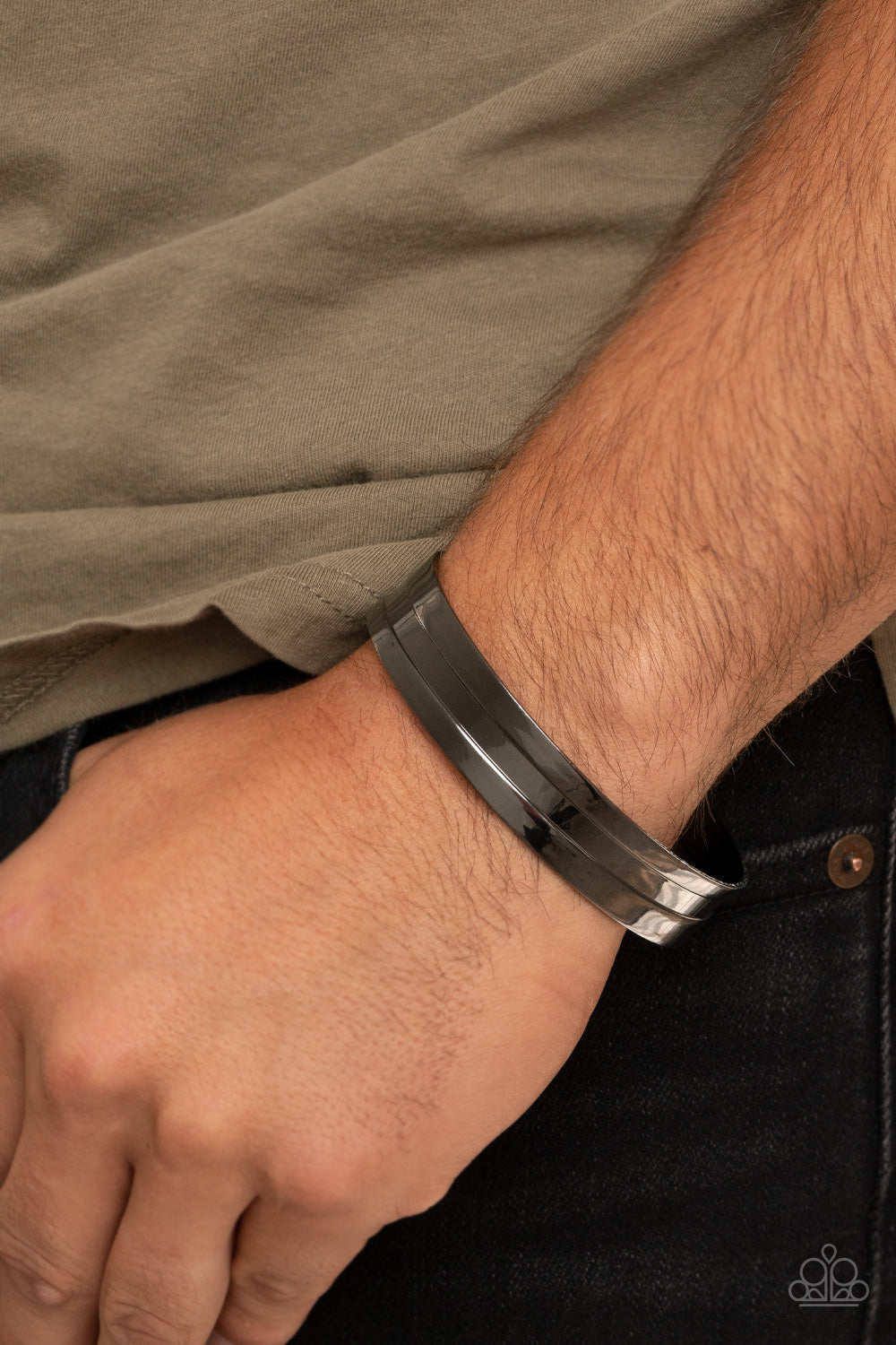Urban Uproar Urban Black Bracelet (Cuff)