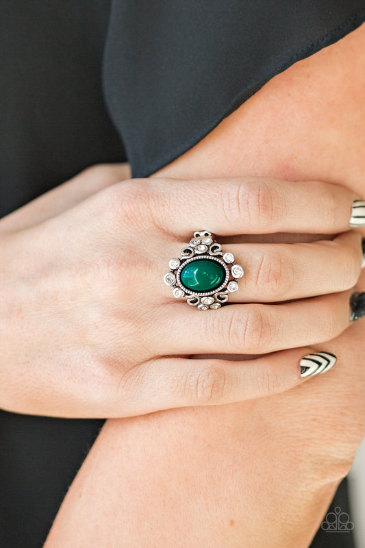 Noticeably Notable Green Ring