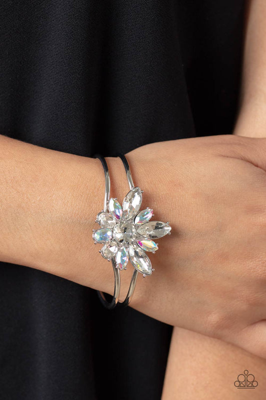 Chic Corsage White Bracelet (Hinge)