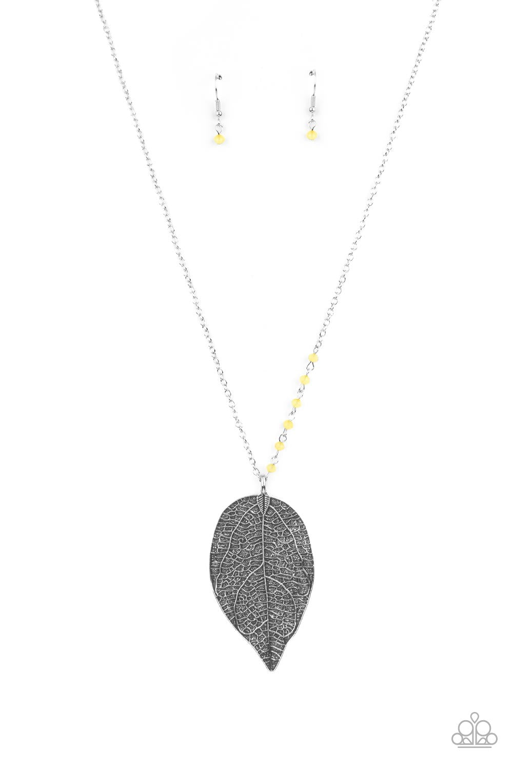 Fond Fantasy Yellow Necklace