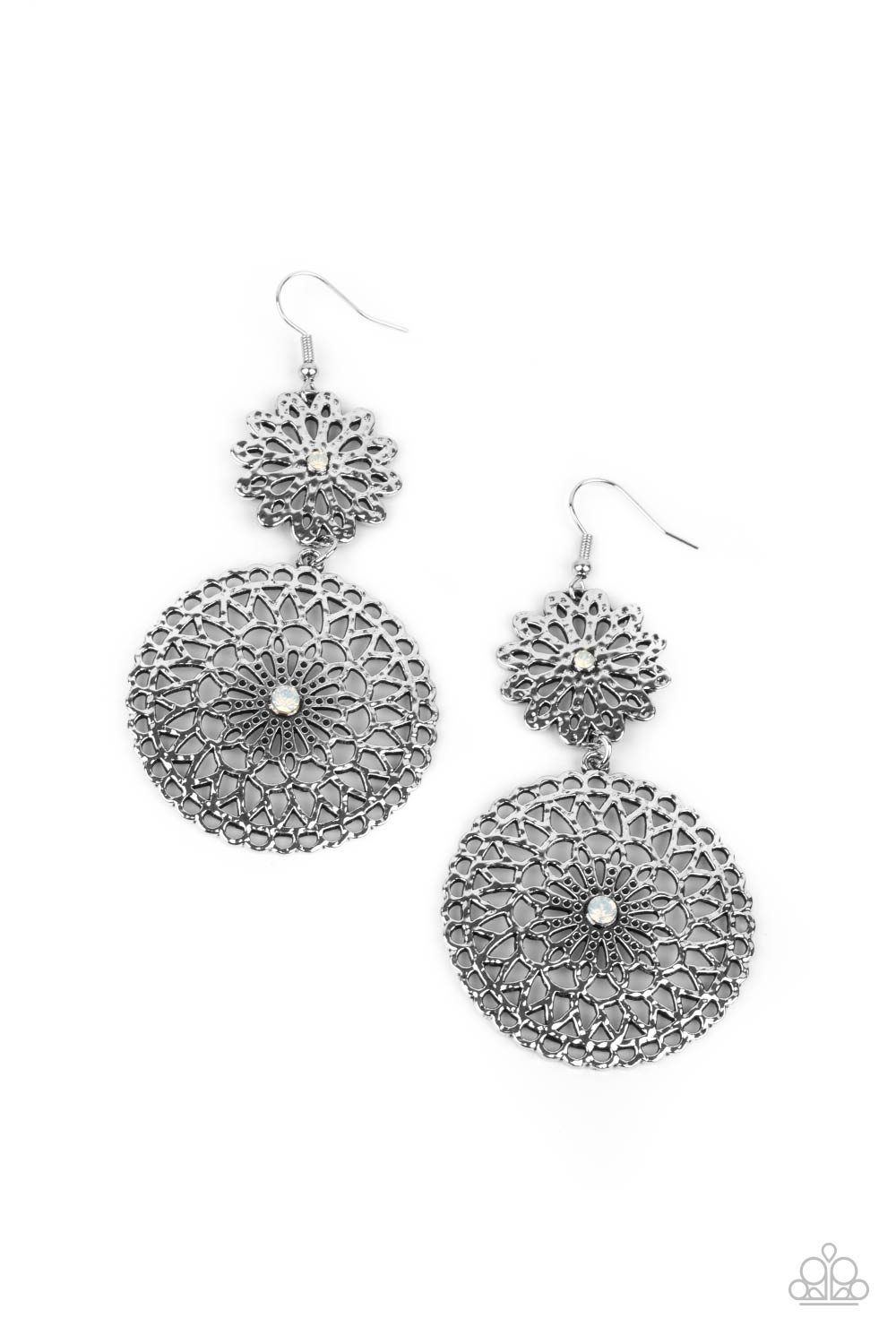 Garden Mantra White Earrings